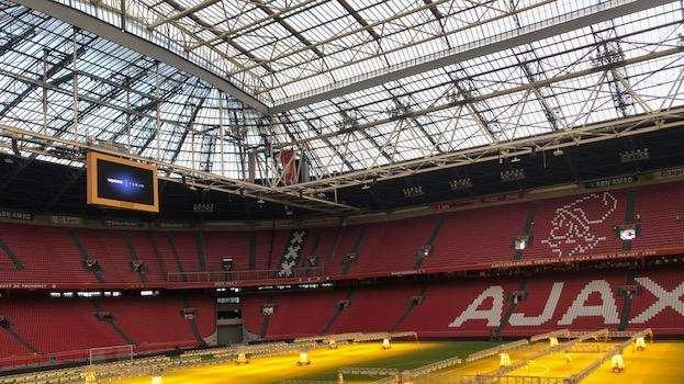Ajax, solidarietà ai tifosi della Lazio: la decisione del club sul settore ospiti