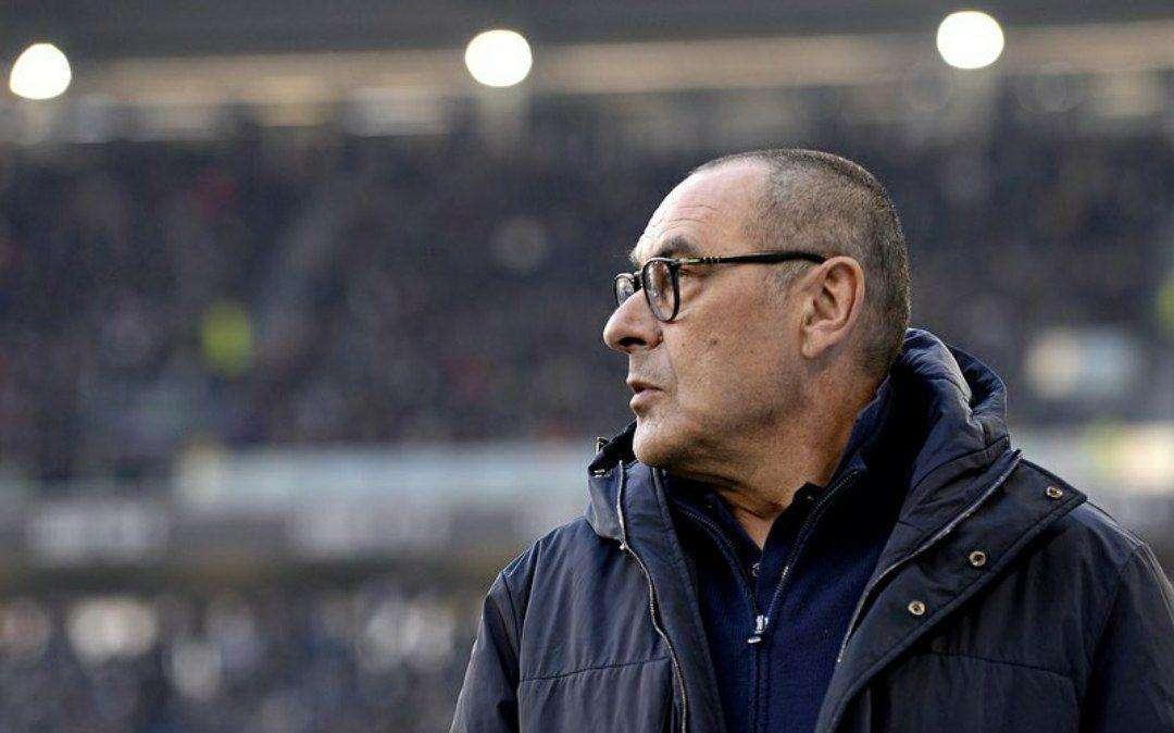 Lazio, il mondo di Sarri tra gatti neri, parcheggi e sigarette: tutti i riti scaramantici