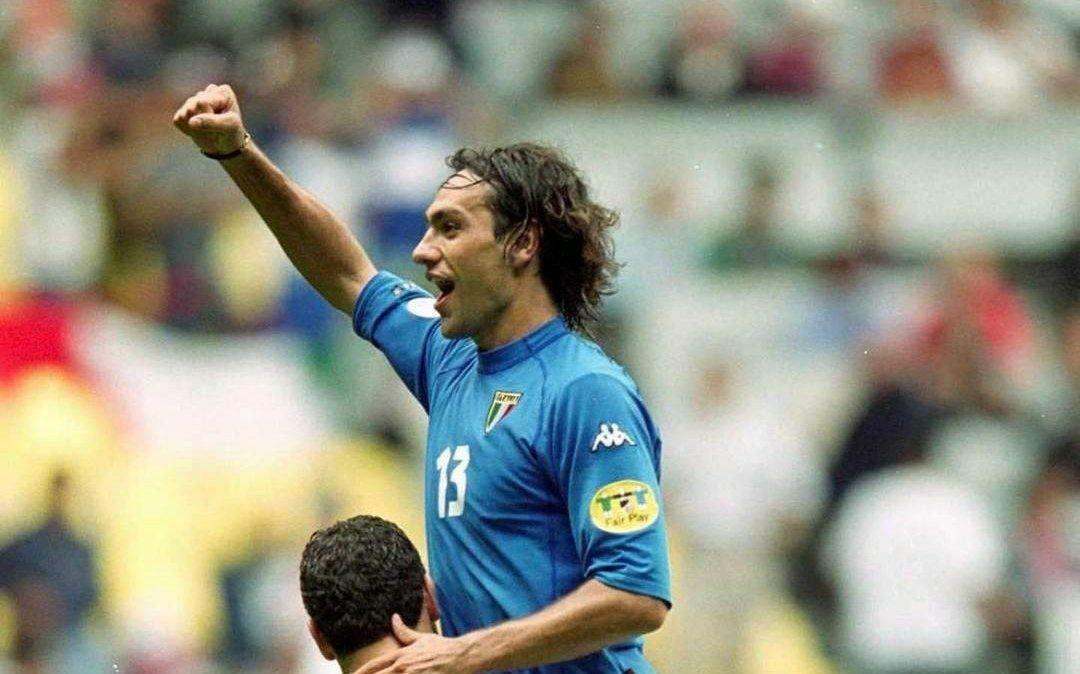 Euro2020, la cerimonia d'apertura con Totti e Nesta. E l'ex Lazio condivide un ricordo... - FOTO