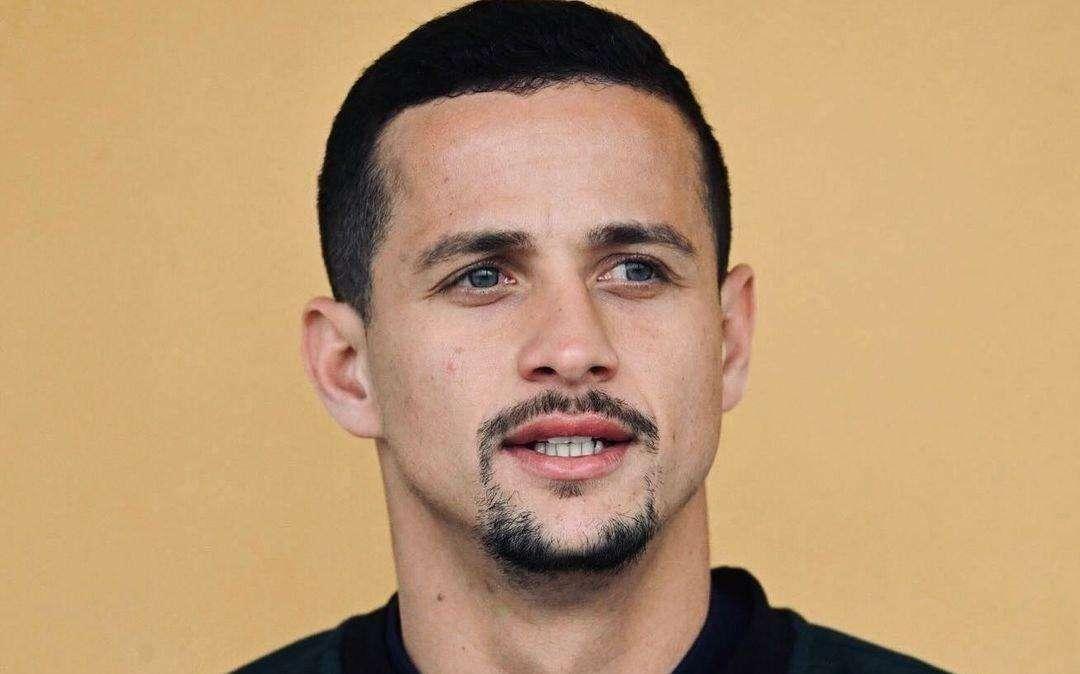 Lazio, Luiz Felipe raggiante in maglia azzurra: "Felice e orgoglioso" - FOTO