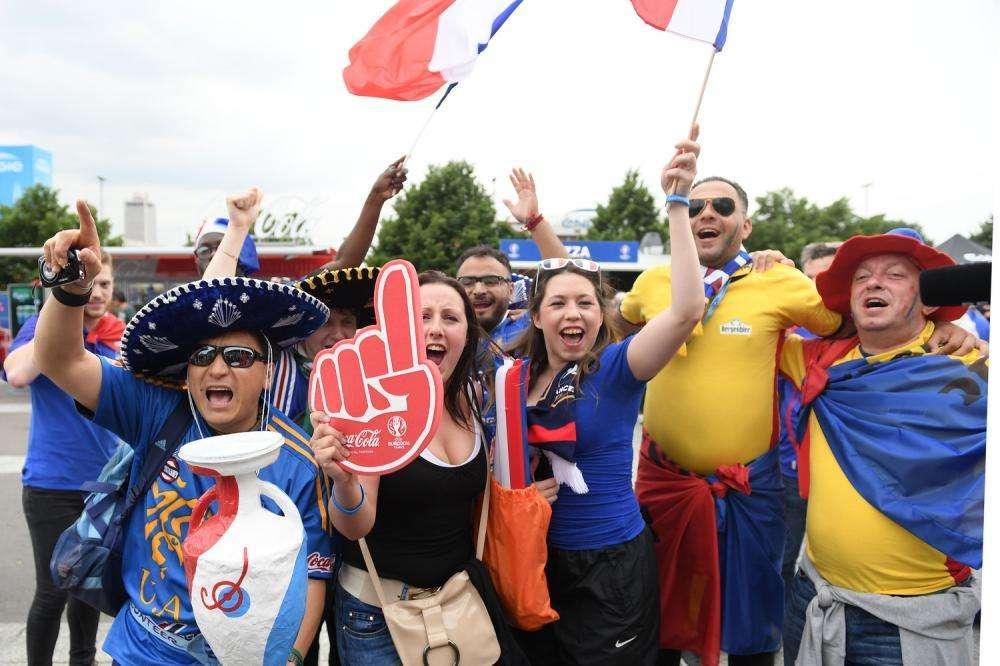 Coronavirus, la Federcalcio romena ha chiesto di riprendere il 27 maggio