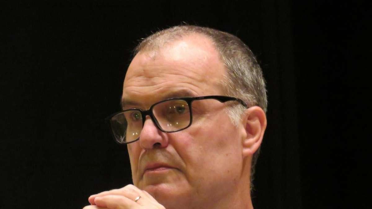 Superlega, Bielsa: "I potenti diventano più ricchi e i poveri restano poveri: non fa bene al calcio"