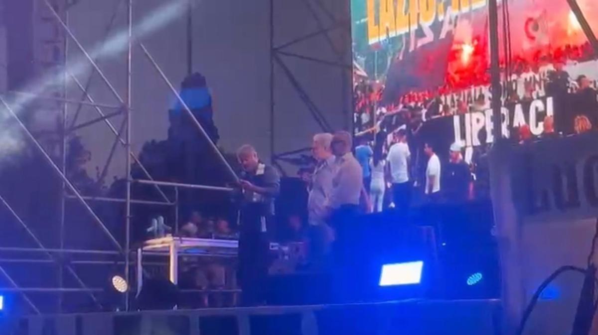 Pino Insegno: "Non potevo non essere qui stasera. Ai miei figli ho detto..."
