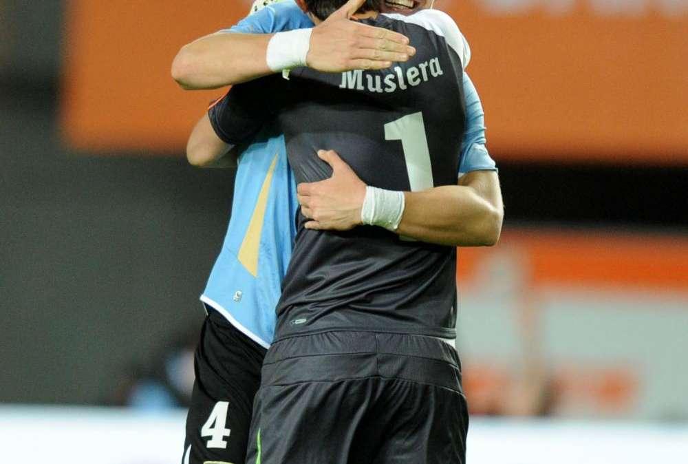 Muslera e Baronio in visita a Formello...Hernanes si rilassa a Fregene