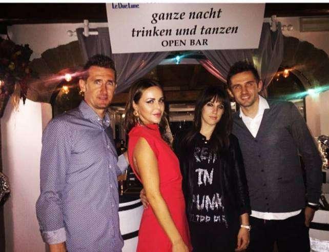 Klose e Lulic, serata di festa: tutti insieme per il compleanno della moglie di Miro