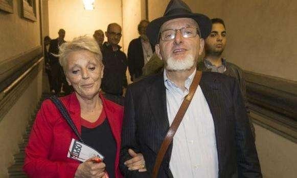 Politica / Fatture false, condannati i genitori di Renzi: un anno e nove mesi