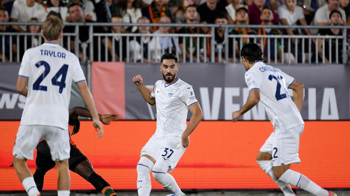 DIRETTA - Venezia-Lazio 0-0, Mandas salva ancora i biancocelesti