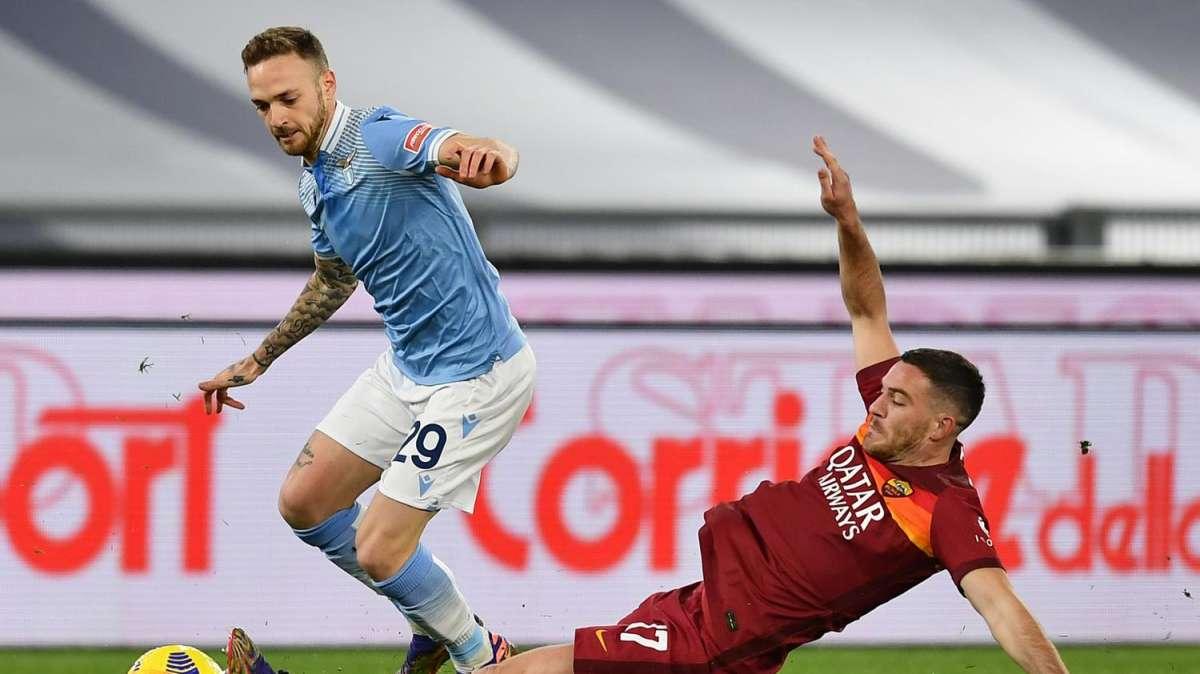 Lazio - Roma, la buonanotte di Lazzari al popolo biancoceleste - VIDEO