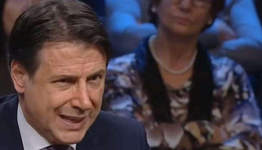 Coronavirus / Conte: "Il momento delle scelte anche tragiche, in gioco la tenuta dell'Italia"