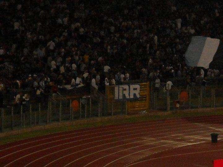 Irriducibili: rispunta lo striscione in mezzo alla Nord...cambio di rotta?