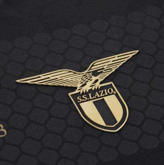 Lazio, il responsabile di Mizuno Italia racconta la maglia celebrativa per il 26 maggio