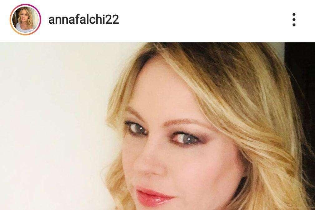 Anna Falchi festeggia: “La mia Lazio mi fa sognare…” - FT