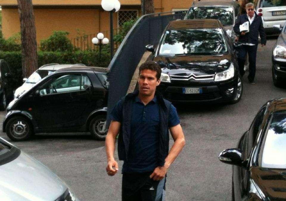 Stagione maledetta, Hernanes alza bandiera bianca: "Non sto bene, c'è una lesione". Campionato finito per il Profeta