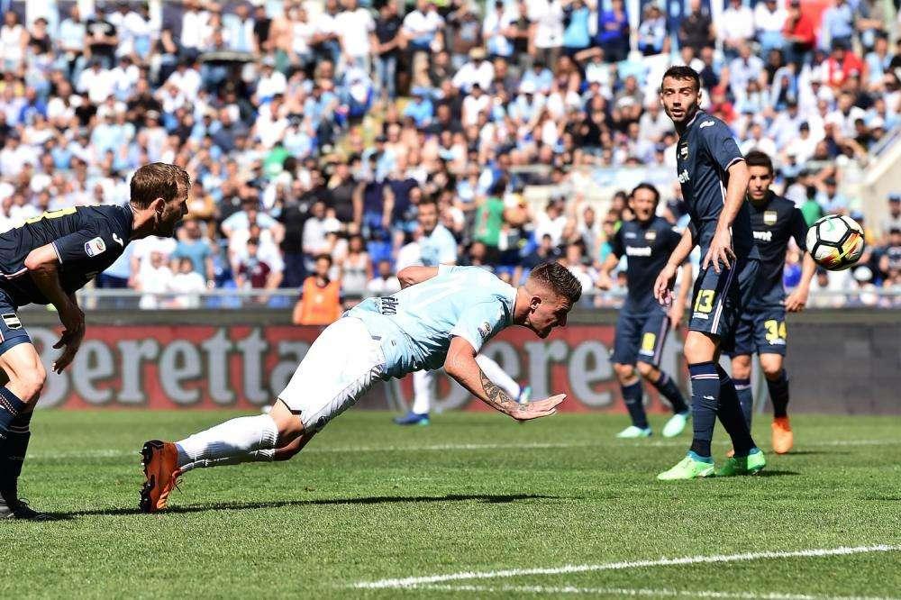 Milinkovic: "Vittoria importante per la Champions. Uno stadio così è la cosa più bella"