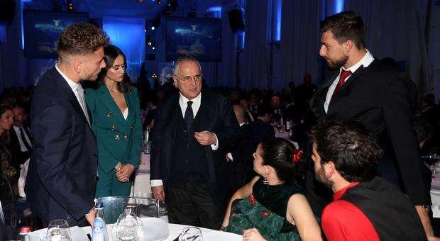 Lazio, l'unione fa la forza: Lotito porta a cena la squadra