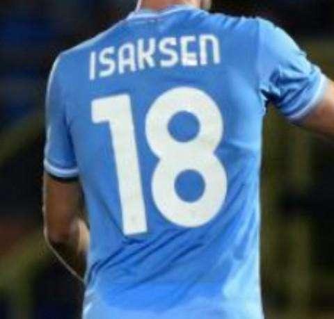 Lazio - Atletico Madrid, arrestati due danesi con la maglia di Isaksen: l'accaduto