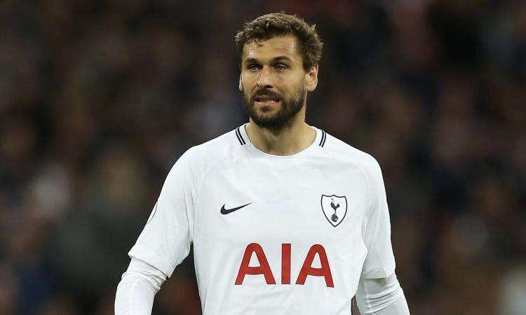 Calciomercato Lazio, l'Inghilterra rilancia: "Llorente vuole solo lo United"