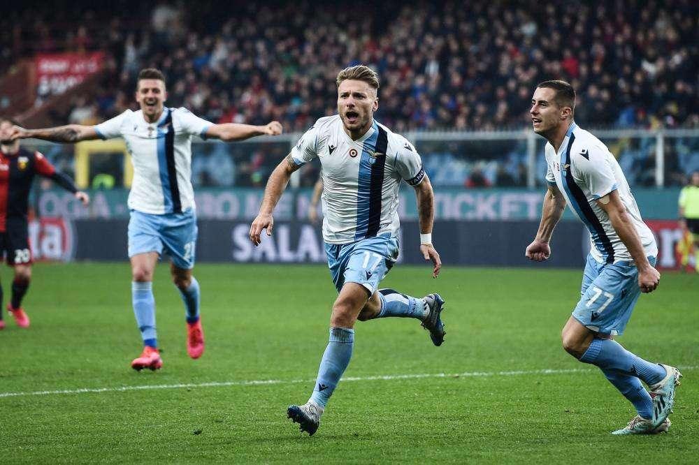 Lazio senza freni: 3-2 al Genoa, il sogno scudetto continua