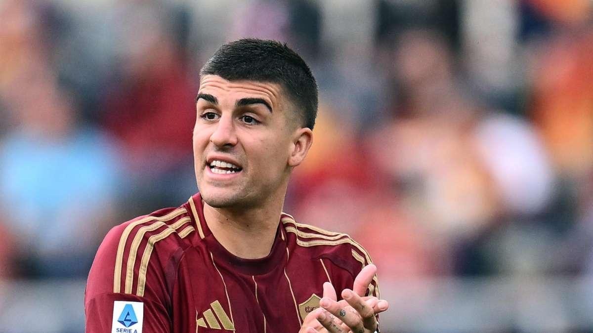 Atalanta - Roma, scintille Retegui-Mancini: l'arbitro Sozza 'grazia' il difensore 