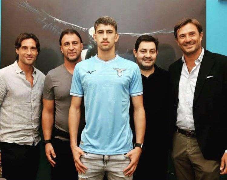 Calciomercato Lazio | Mauri annuncia il nuovo acquisto: "Ecco a voi Bordon" - FOTO
