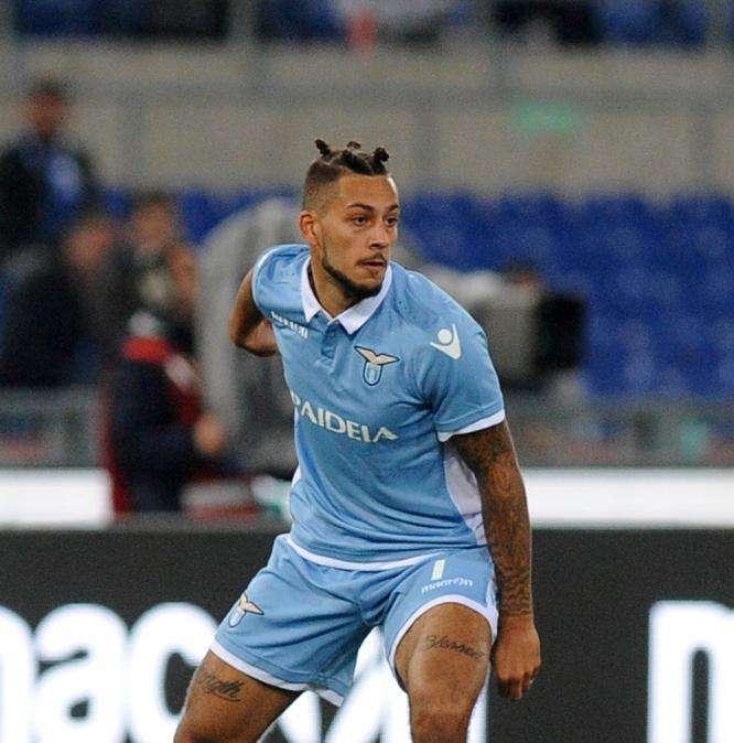 Lazio, Kishna: "Pronto a tagliarmi lo stipendio, grato al club"