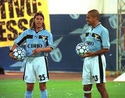 Almeyda scherza sul ritorno di Veron: "Alla Lazio correvo sia per lui che per Mancini"