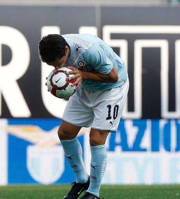 Zarate...kiss
