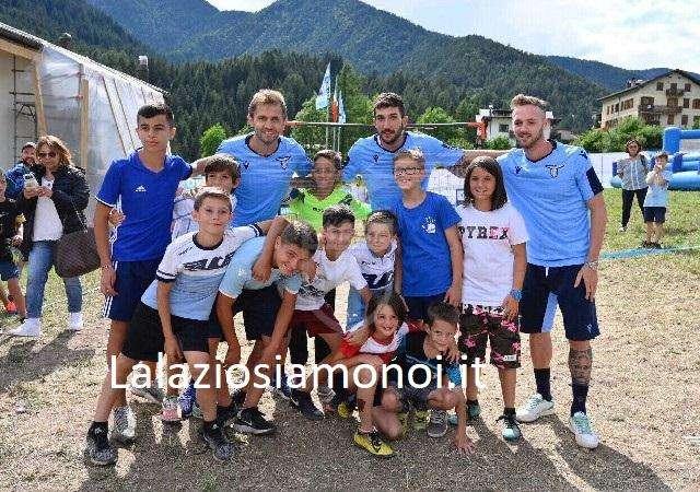 RITIRO LAZIO, GIORNO 3 - Al Lazio Style Village Cataldi “Mano de Dios”: Lazzari e Lulic...