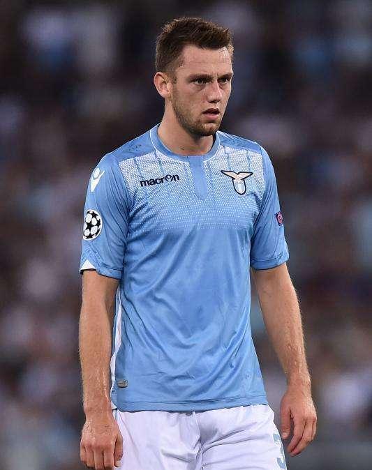 INFERMERIA - Il dott. Salvatori: "Per Biglia, Parolo e Djordjevic presto altri controlli. De Vrij? Condivide le nostre scelte"