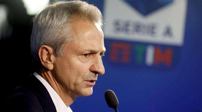 Diritti tv, lunedì assemblea di Lega: linea dura verso Sky?