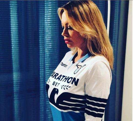 Lazio, Anna Falchi: "Stasera all'Olimpico per sostenere la mia squadra!" - FOTO