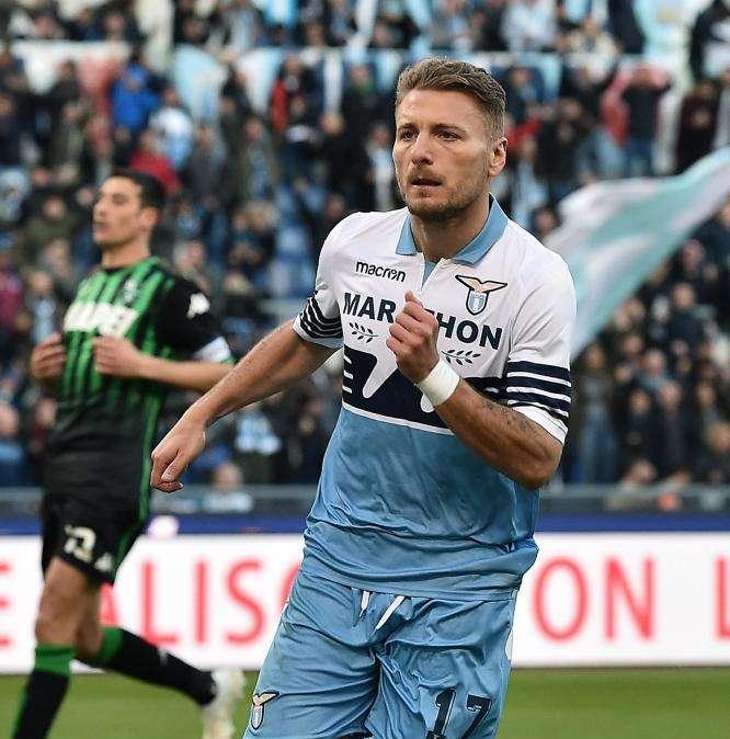 PAGELLE - Lazio - Sassuolo, Radu in ritardo. Badelj non gira, Immobile salva il punto 
