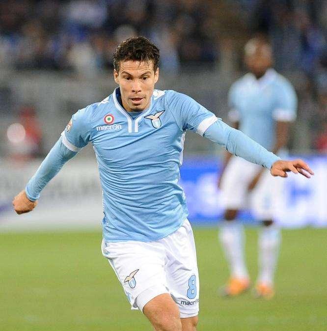 Hernanes ricorda il gol nel derby: “Forza Lazio, che nostalgia!” - FOTO