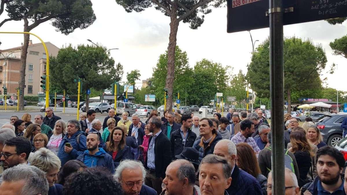 Roma, Talenti in rivolta contro il trasbordo dei rifiuti AMA: fra proteste in piazza e una marcia indietro che non convince - VIDEO