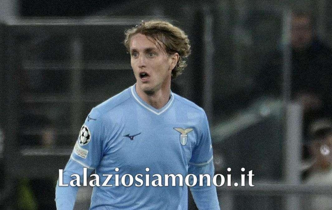 Lazio - Celtic, Rovella come la Curva Nord: il gesto nel prepartita - VIDEO