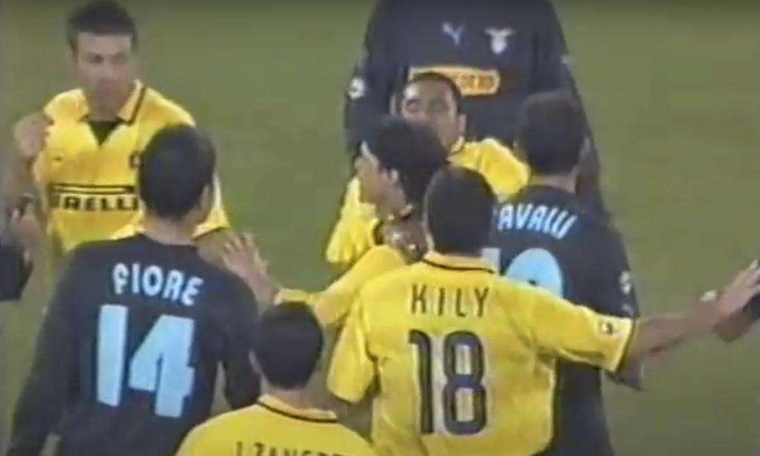 Lazio - Inter, il precedente: Almeyda furioso ruba il cartellino rosso e rincorre Corradi
