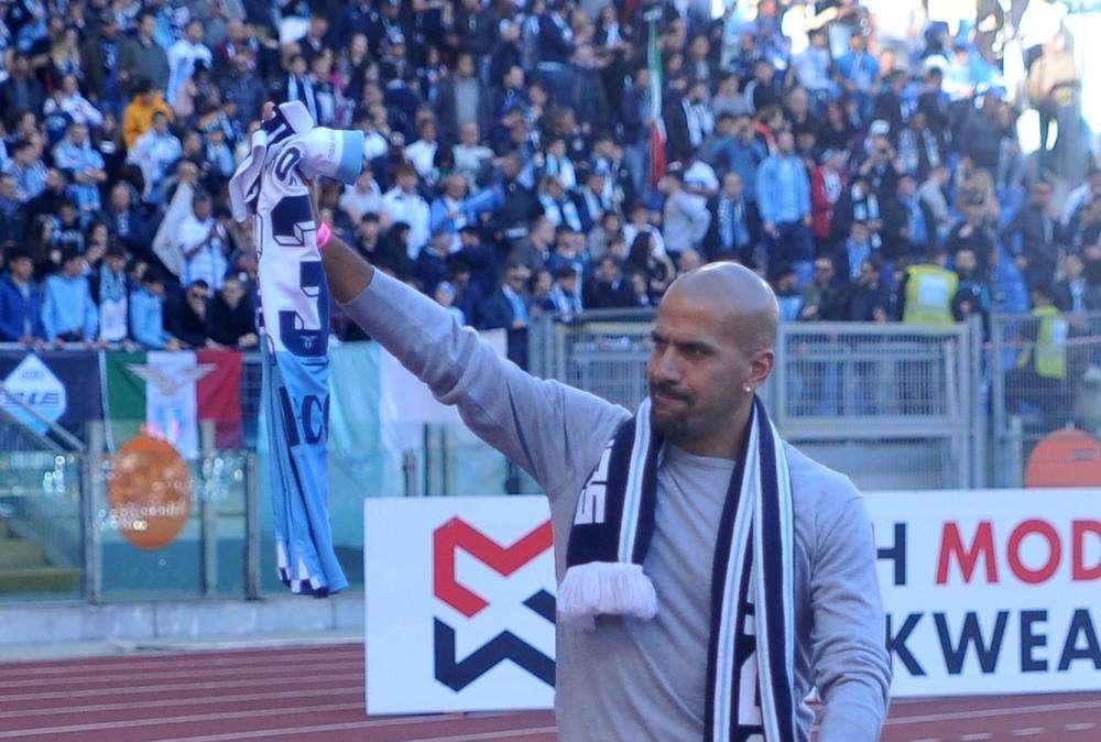 Verón compie 46 anni: gli auguri della Uefa e della Serie A - FOTO&VIDEO