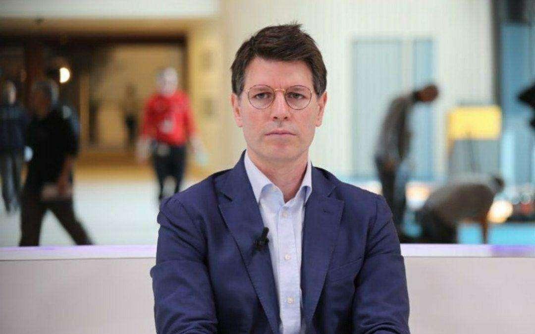 Lazio, Corrao sull'assoluzione di Signori: "Hai vinto la tua grande partita" - FOTO
