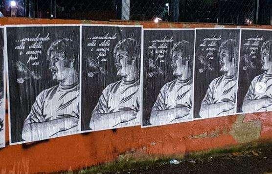 Lazio, la Nord tappezza Roma con i manifesti per Gabriele Sandri - FT