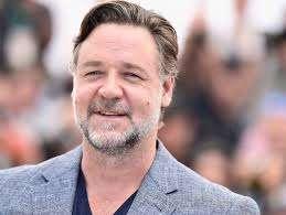 Russell Crowe: "Per beneficenza posso anche dire Forza Roma, ma in realtà tifo Lazio!" - VIDEO