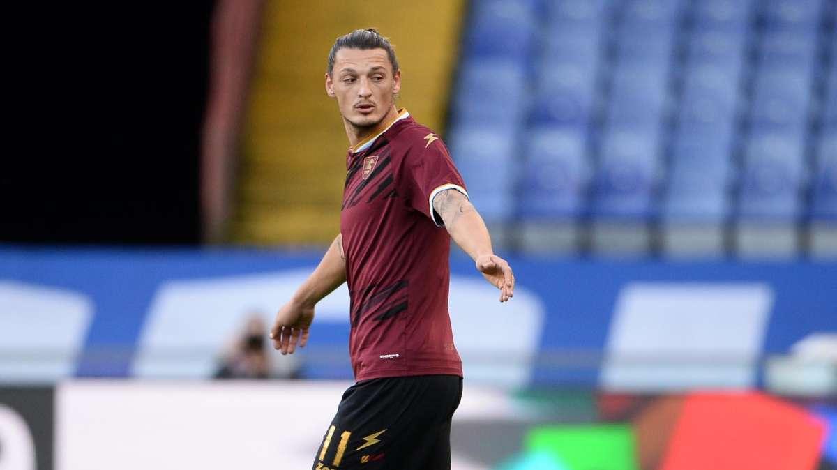 Salernitana, ruba la carta di credito a Djuric e compra 3000 euro di pesce: arrestato