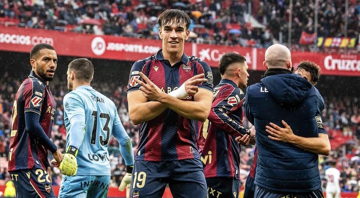Lazio, chi è Espí: 'El Tanque' che ha salvato il Levante a suon di gol