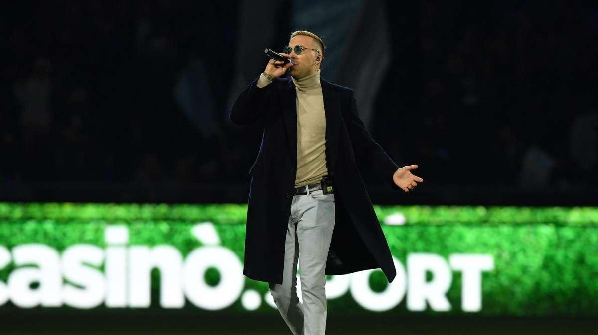 Lazio, Briga si unisce al coro dei tifosi: il messaggio sarcastico sui social