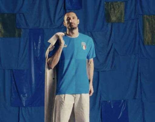 Italia, svelate le nuove maglie della Nazionale - VIDEO 