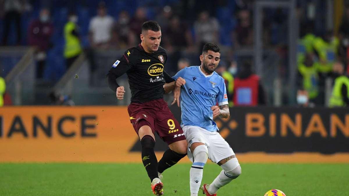 Hysaj, mare e beach volley: la vacanza del terzino della Lazio - FOTO