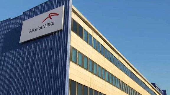 Politica / Ex Ilva, l'ad di Arcelor Mittal: "Fino a 4700 esuberi nel 2023"