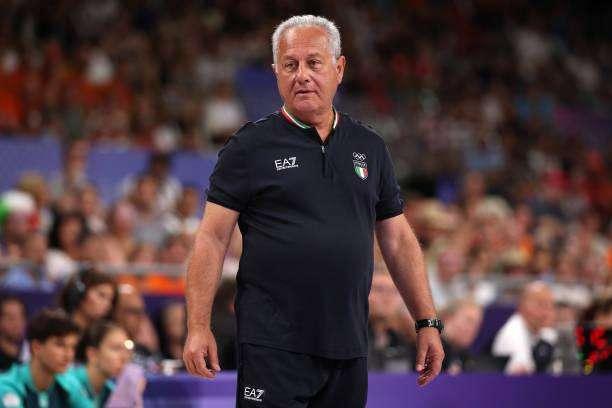 Italvolley, Velasco: "Una silenziosa rivoluzione delle donne. Mi manca la medaglia"