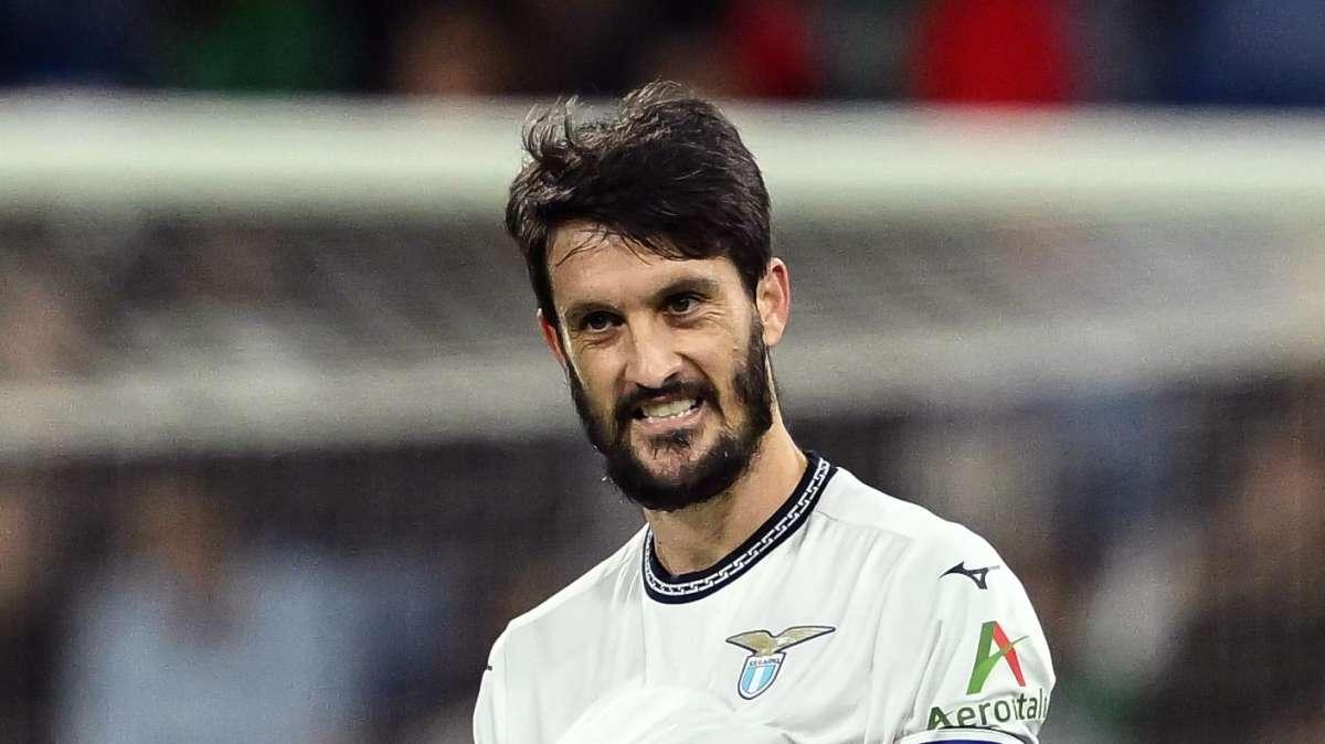 Lazio-Inter, le formazioni ufficiali: Sarri sorprende tutti 