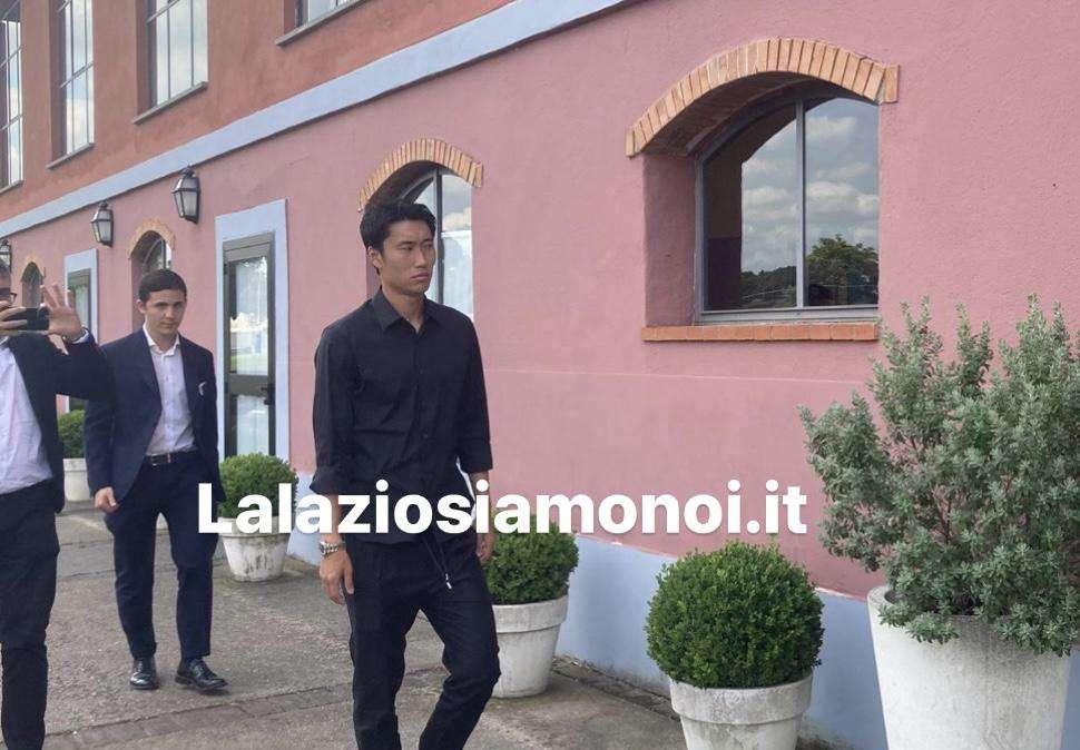 Effetto Kamada, la Lazio fa impazzire i giapponesi: sui social è partito l'assalto