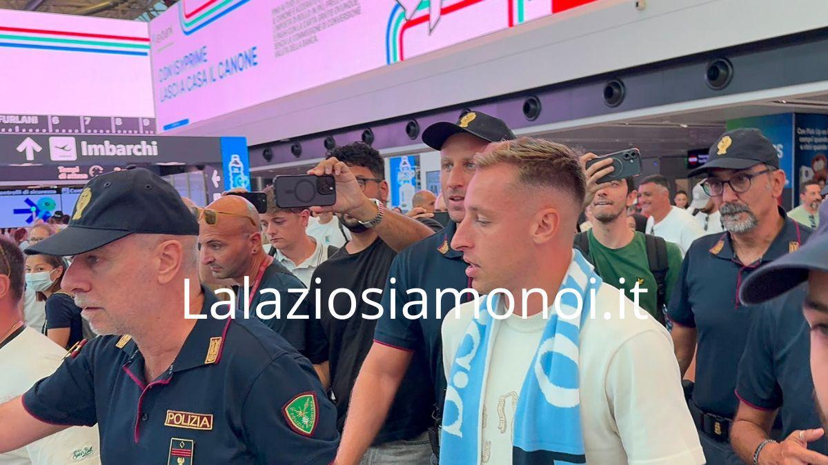 Lazio, è arrivato Frattesi: il benvenuto della società